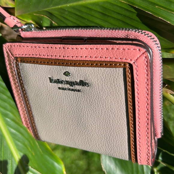 Kate spade Pink Cream Patterson Drive Colorblock Small L-Zip Bifold Wallet - Picture 3 of 13